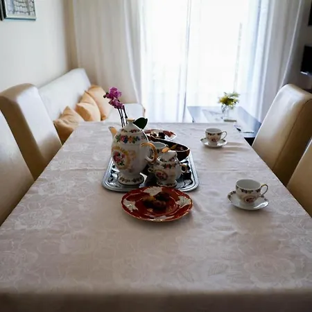 In With Sea View, Balcony, Air Conditioning, Wi-fi Apartament Kali