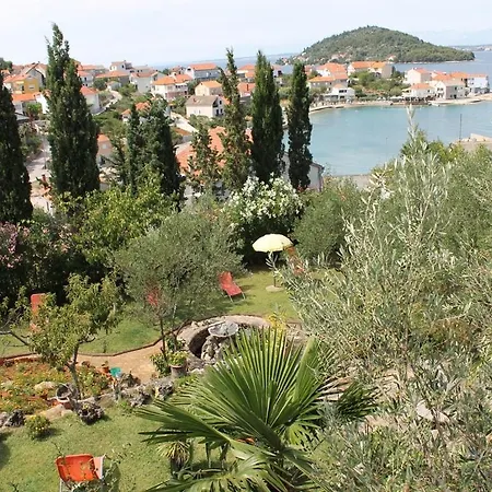 Apartament In With Sea View, Balcony, Air Conditioning, Wi-fi *