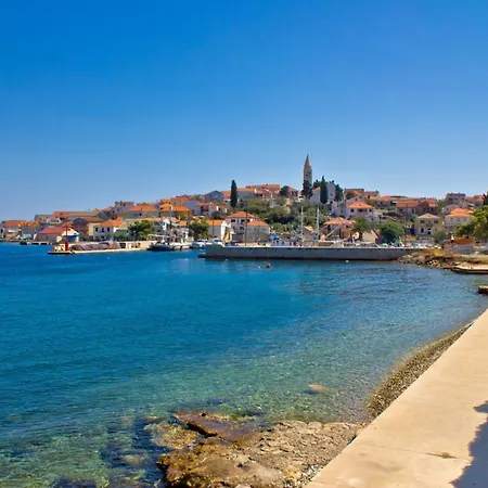 In With Sea View, Balcony, Air Conditioning, Wi-fi