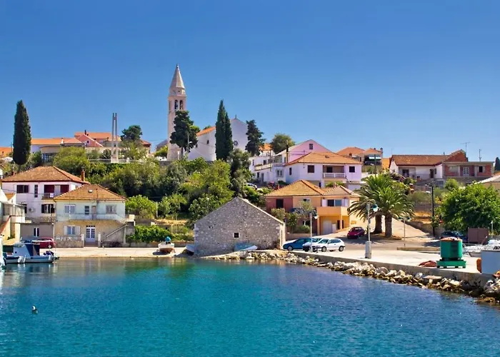 Apartament In With Sea View, Balcony, Air Conditioning, Wi-fi Kali